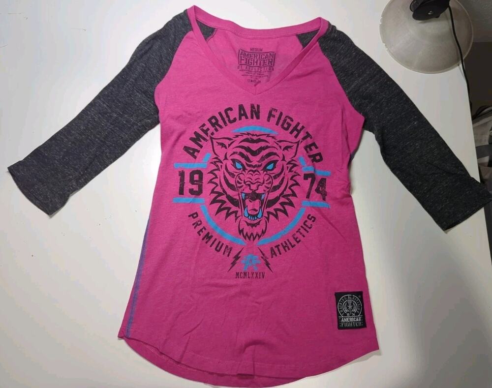 American Fighter By Affliction Raglan Tee Shirt Womens Medium 3/4 Sleeve Pink